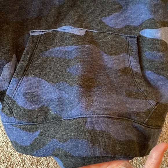 PINK Victoria’s Secret hoodie - Picture 3 of 7